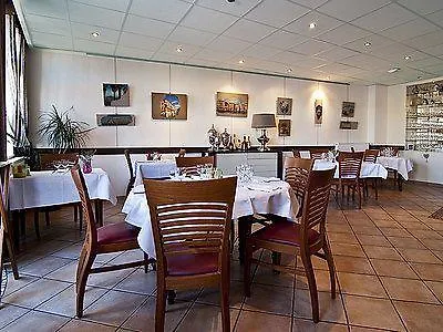Logis Le Jardin Des Thermes Hotel 2*
