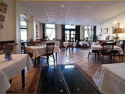Logis Le Jardin Des Thermes Hotel 2*